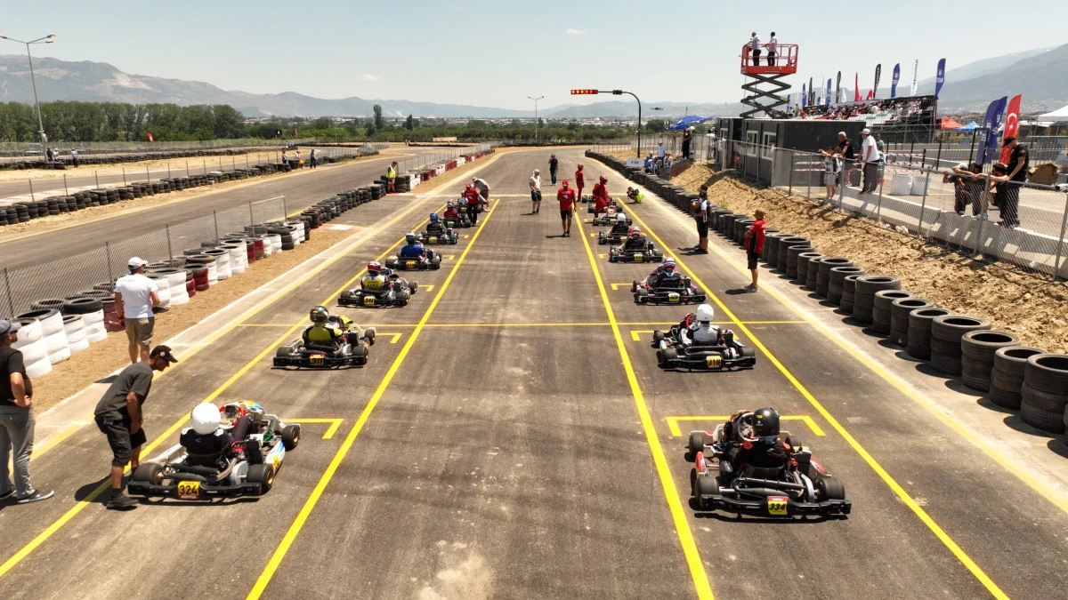 Adrenalin ve hız tutkunları Bursa&rsquo;da buluştu