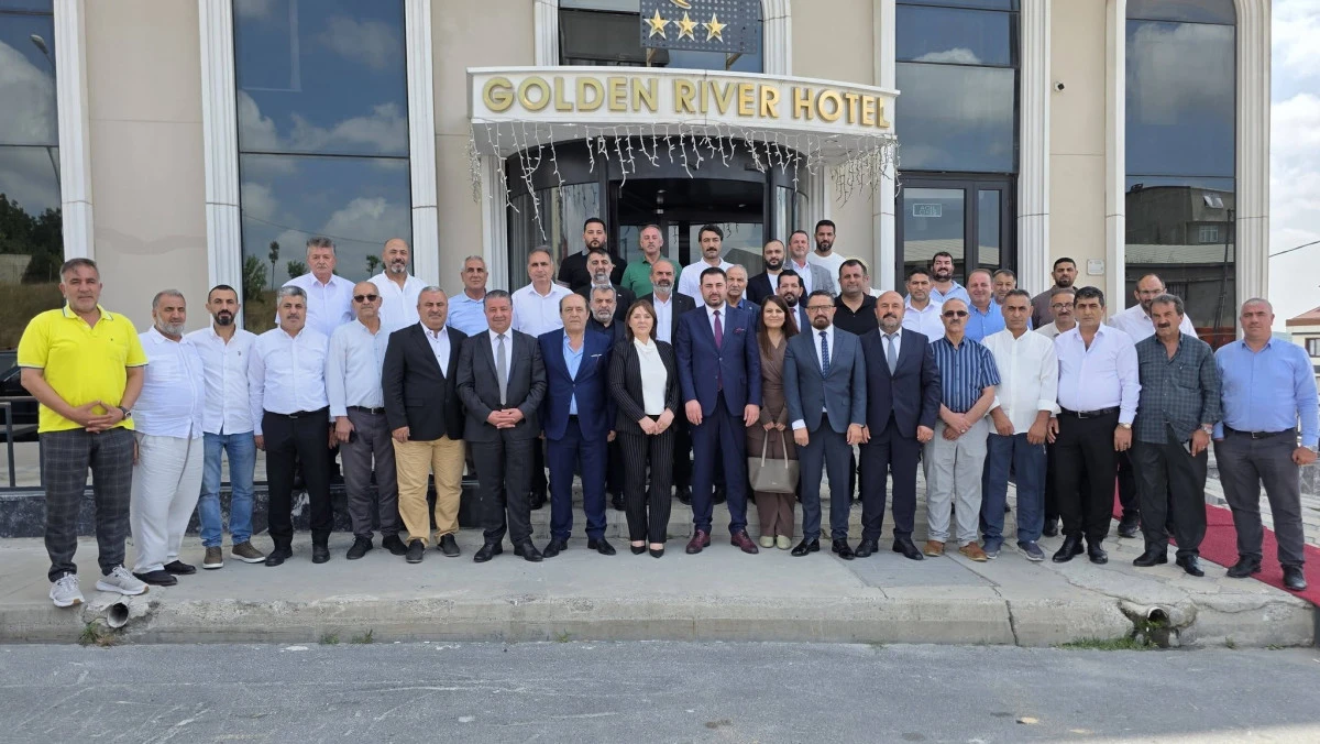 AĞKON&rsquo;DA İSTİŞARE: VEFA KIZILASLAN OY BİRLİĞİYLE ADAY G&Ouml;STERİLDİ
