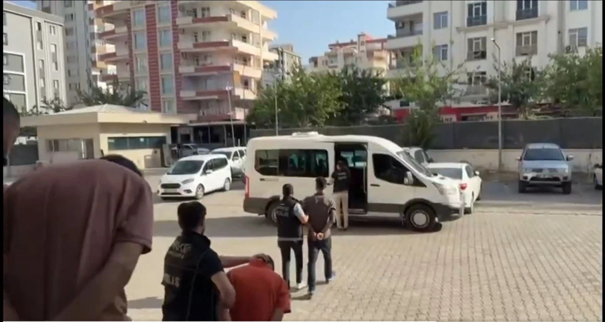Ağrı ve Bursa Dahil 70 İlde Uyuşturucu Operasyonu: 940 Gözaltı