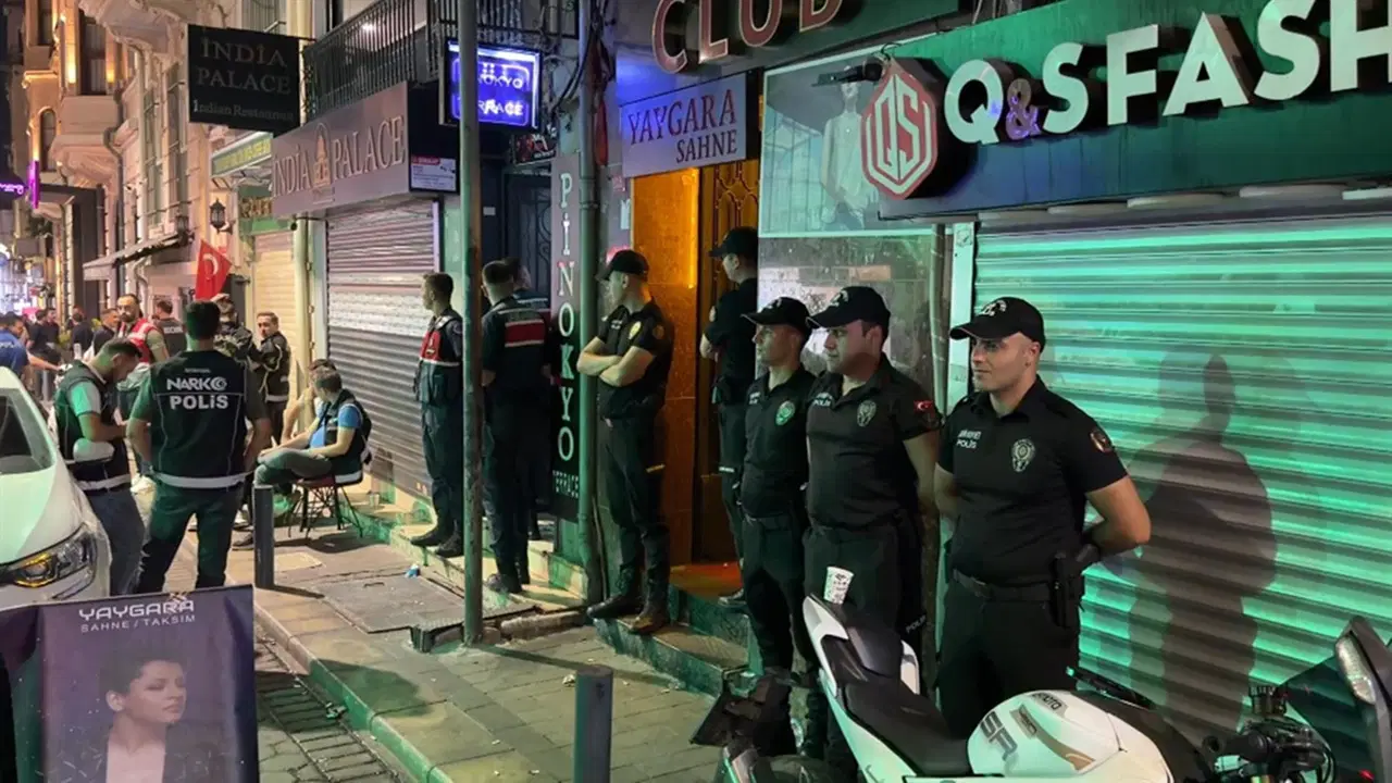 Ailem G&uuml;vende operasyonu: 15 ilde 162 ş&uuml;pheli, 9 dernek ve 13 işletme hakkında işlem