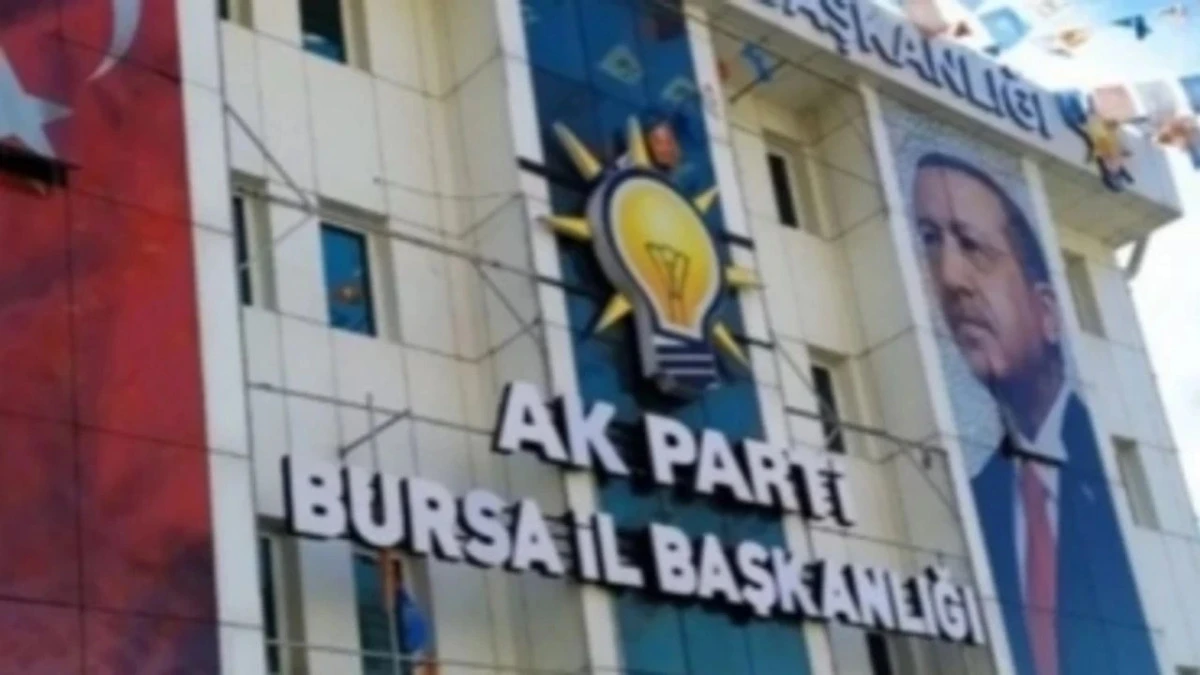 AK Parti Bursa’da peş peşe istifalar!