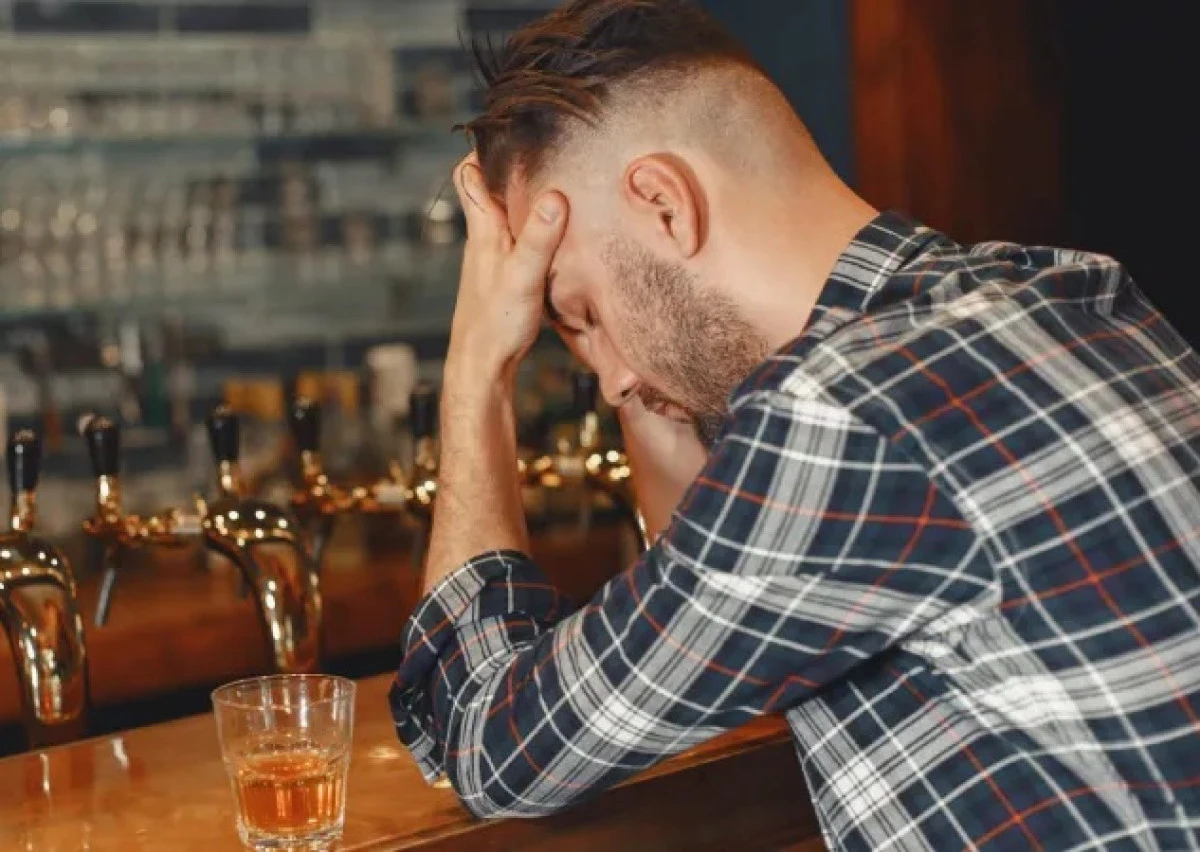 Alkol ruh h&acirc;lini neden değiştiriyor?