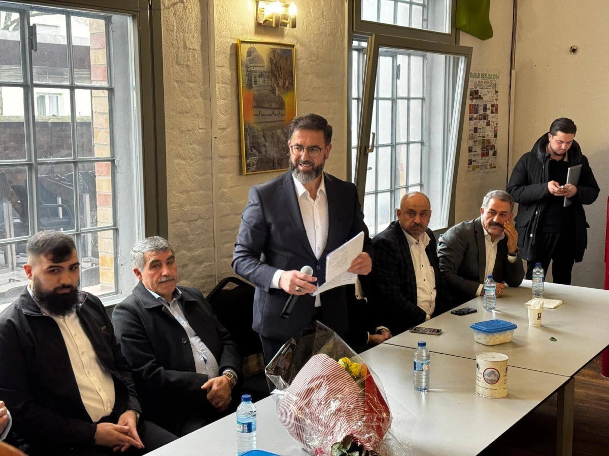 Almanya’daki Ağrılılar Yardımlaşma ve Dayanışma Derneği’nde Görev Değişimi: Yeni Başkan Mehmet Zeki Öztürk