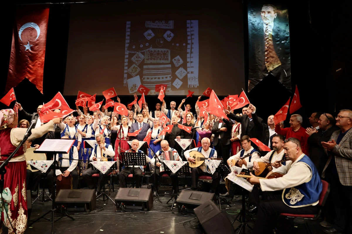 Atatürk, Bursa’da Rumeli ezgileriyle anıldı