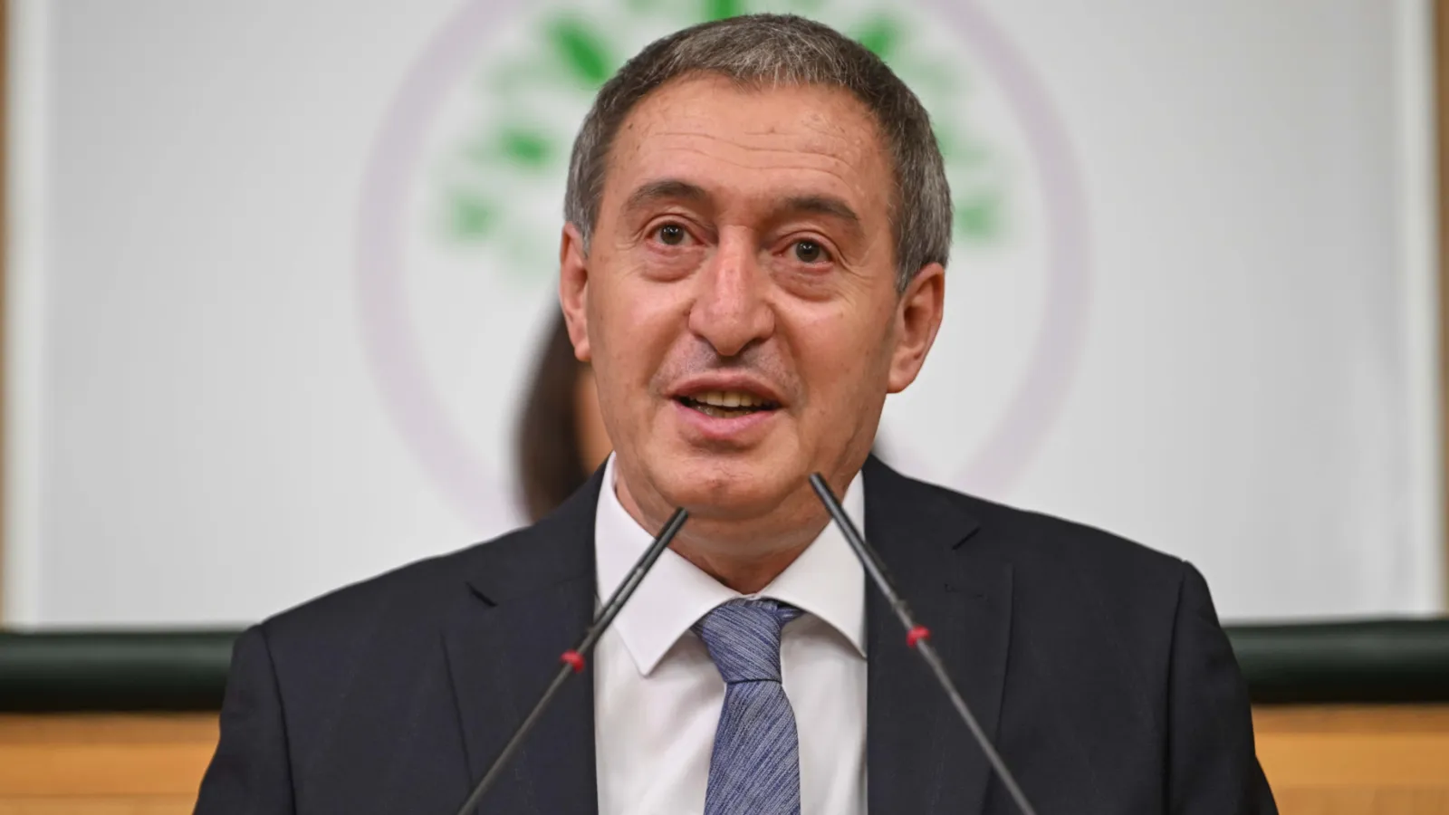 Bakırhan: &lsquo;Bug&uuml;n CHP&rsquo;ye giden kolluk yarın AKP&rsquo;ye, &ouml;b&uuml;r g&uuml;n MHP&rsquo;ye gider&rsquo;