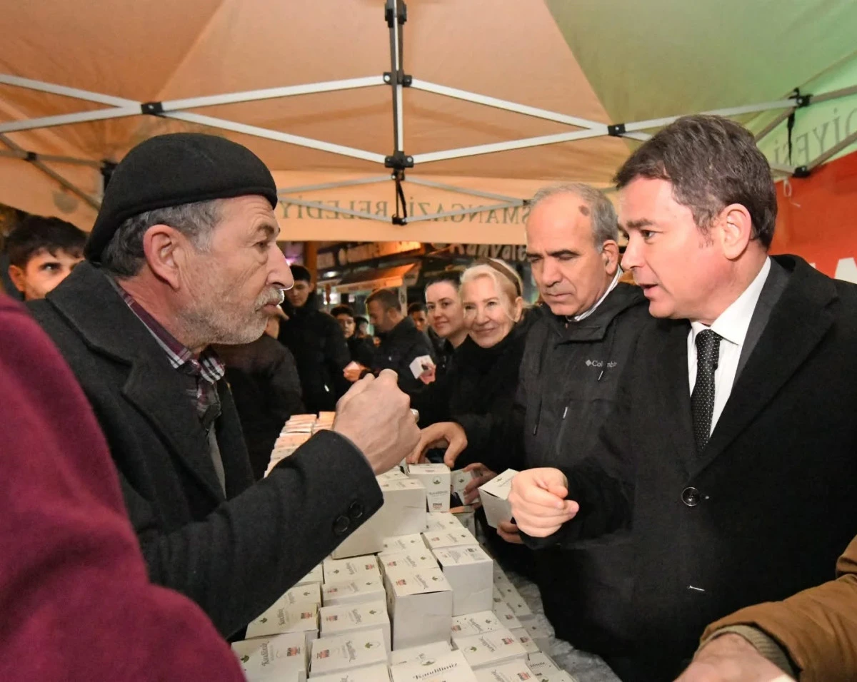 Başkan Aydın, Berat Kandili&rsquo;nde Vatandaşlarla Buluştu