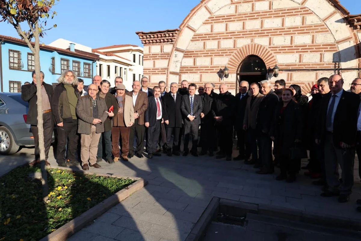 Başkan Aydın M&uuml;jdeyi Verdi: &ldquo;Arap Ş&uuml;kr&uuml; Sokağı Yenilendi&rdquo;