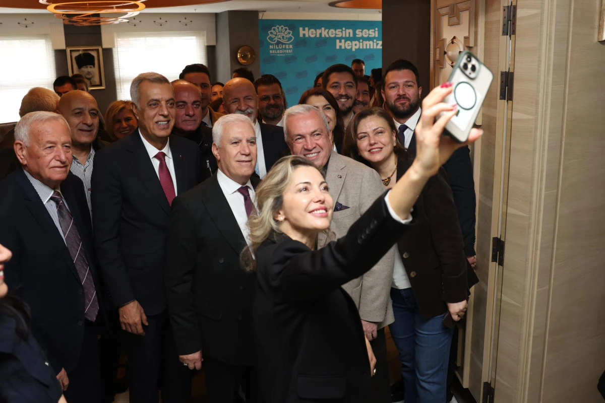 Başkan BOZBEY; Bursa'yı b&uuml;t&uuml;nc&uuml;l planlıyoruz