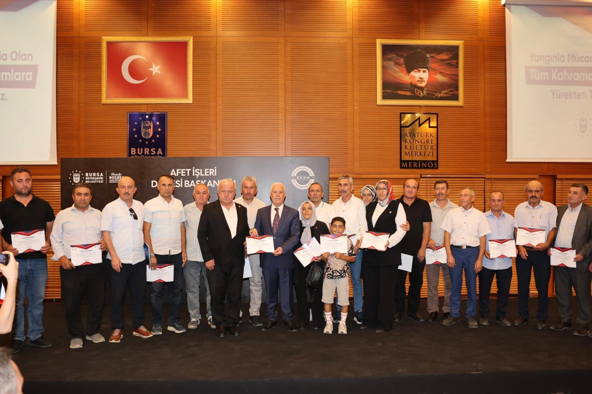 Başkan Bozbey’den alev savaşçılarına teşekkür