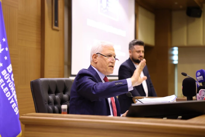 Başkan Bozbey’den Büyükşehir Meclisi’ndeki hakaret ve saldırıya kınama