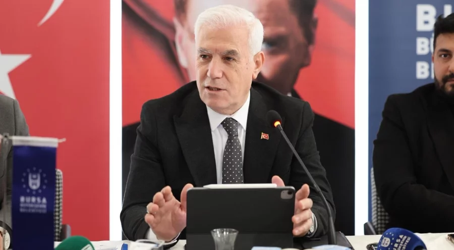 Başkan Bozbey&rsquo;den Eleştiri; Yıldırım Belediye Başkanı Oktay Yılmaz, 'Hem konutlara hem de k&uuml;&ccedil;&uuml;k esnafa olsun' dedi.