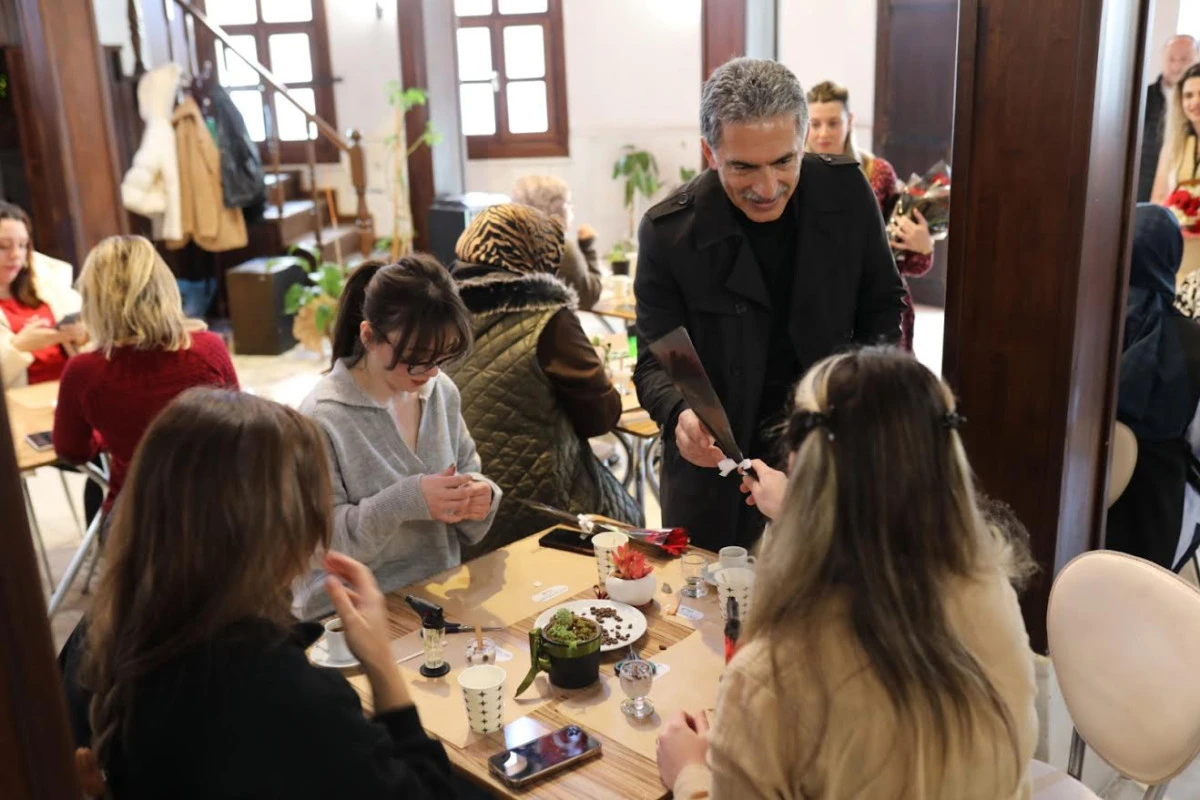 Başkan Deviren: Yery&uuml;z&uuml;ndeki Her Şey Kadının Eseridir.