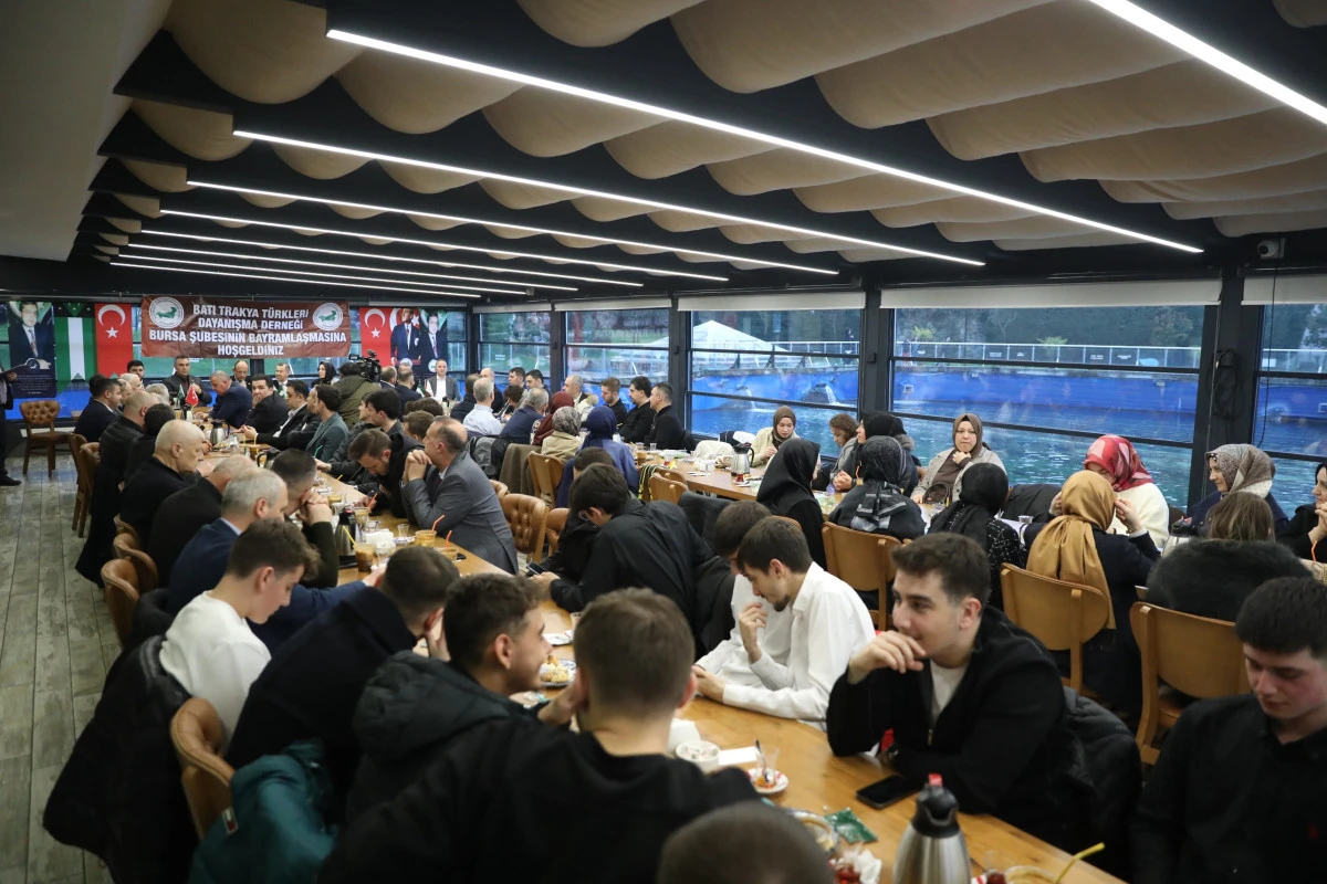 Batı Trakya T&uuml;rkleri Bursa&rsquo;da bayramlaştı