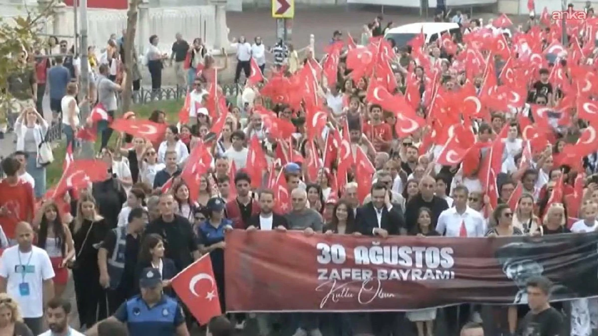Beşiktaş’ta 30 Ağustos yürüyüşü