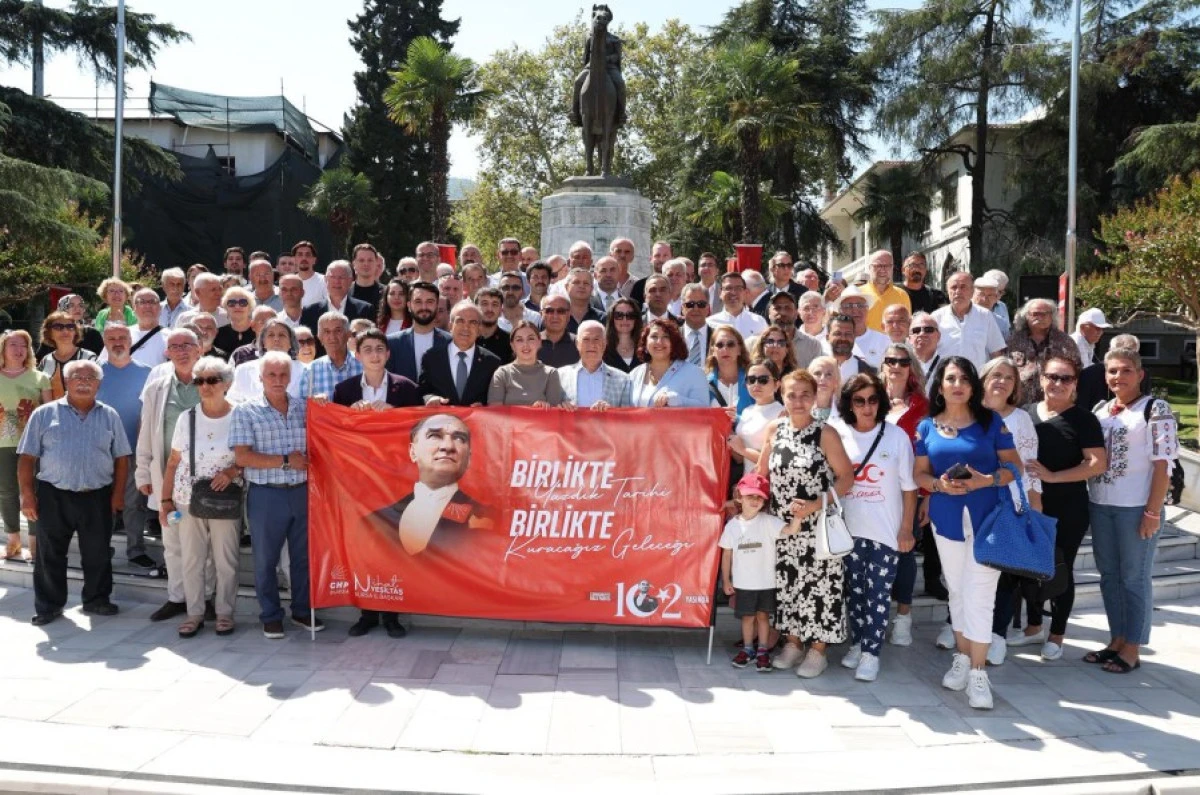 Bozbey: Atatürk'ün kurduğu CHP'de hemşehrilerimize hizmet etmenin gururunu yaşıyoruz