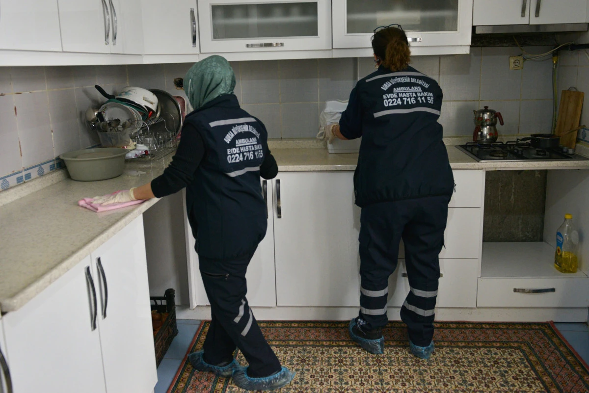 Bursa B&uuml;y&uuml;kşehir evde bakım ve temizlik hizmetiyle g&ouml;n&uuml;llere dokunuyor