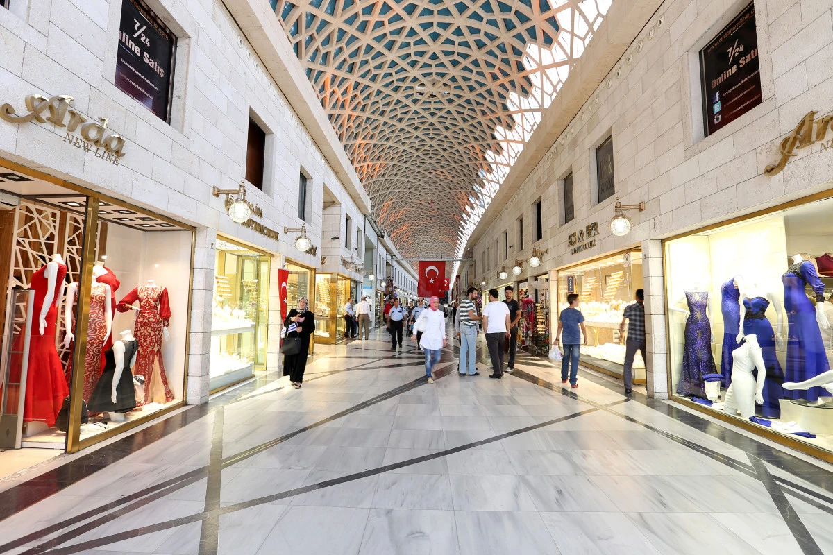 Bursa dahil Kara Para Operasyonu: 80 Ş&uuml;pheliye G&ouml;zaltı Kararı, Milyonluk Mal Varlıklarına El Konuldu