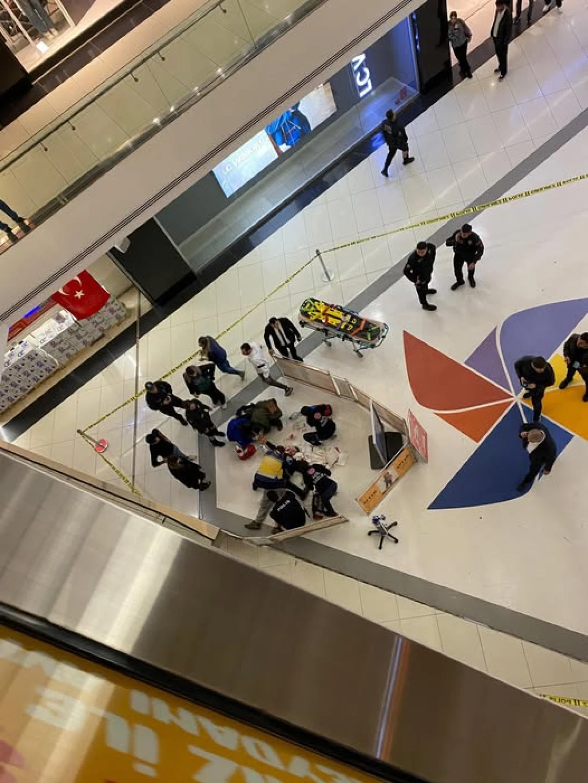 Bursa Kent Meydanı AVM’de İntihar vakkası