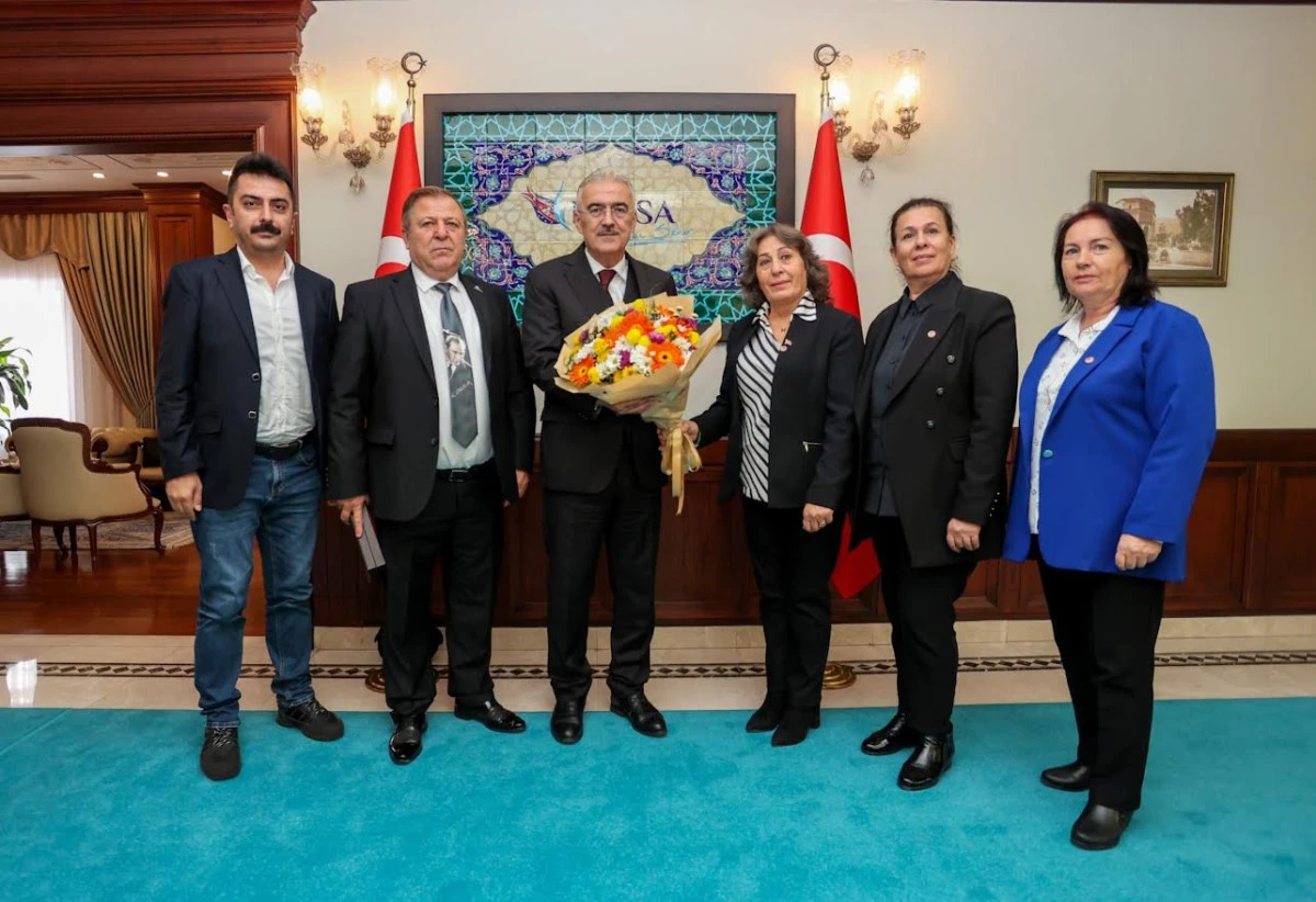  Bursa Valisi'ne TÜED Uludağ'dan Ziyaret