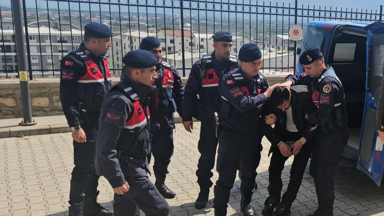 Bursa'da baba-oğul cinayetinde tutuklama