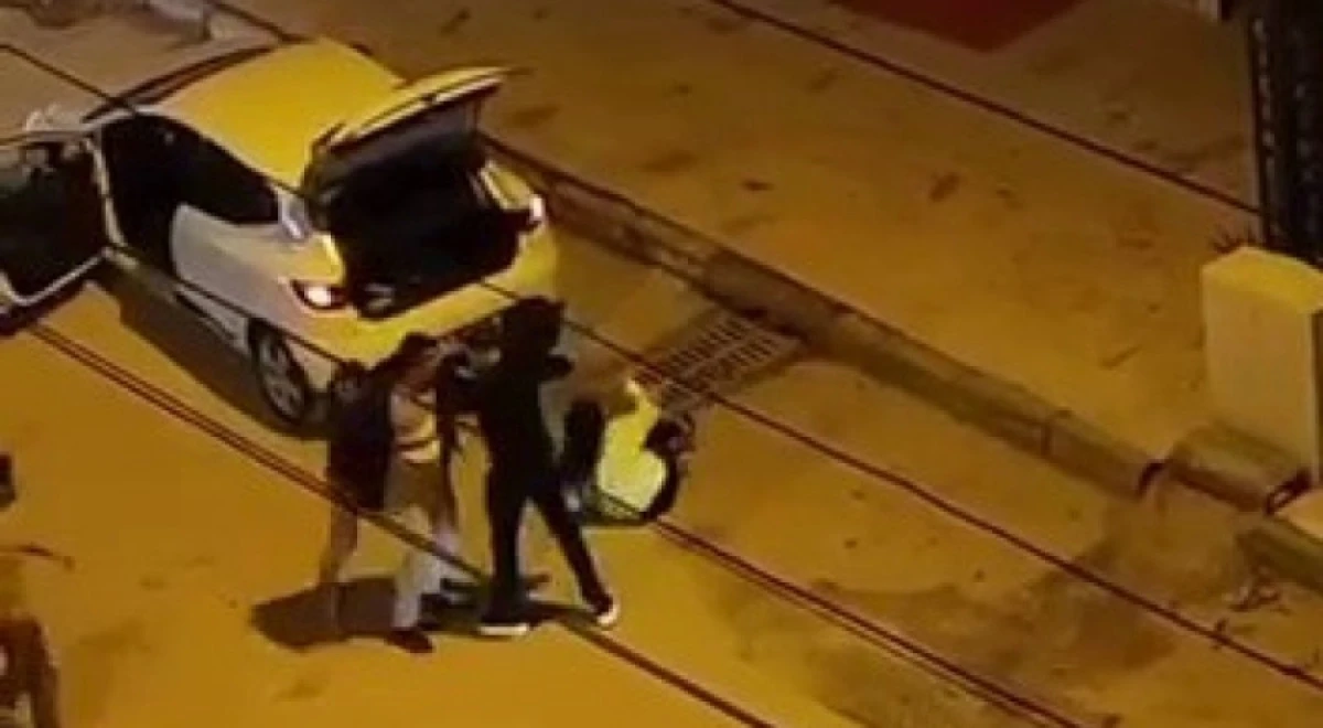 Bursa'da bir şahıs tartıştığı kadını yerde sürükledi