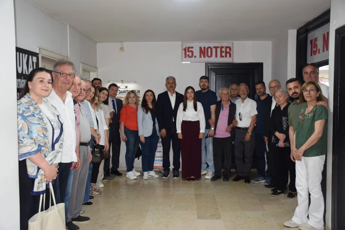 BURSA&rsquo;DA CHP DELEGELERİNDEN OLAĞAN&Uuml;ST&Uuml; KURULTAY İ&Ccedil;İN İMZA ADIMI: Partinin Ger&ccedil;ek Sahibi &Ouml;rg&uuml;t&uuml;m&uuml;zd&uuml;r