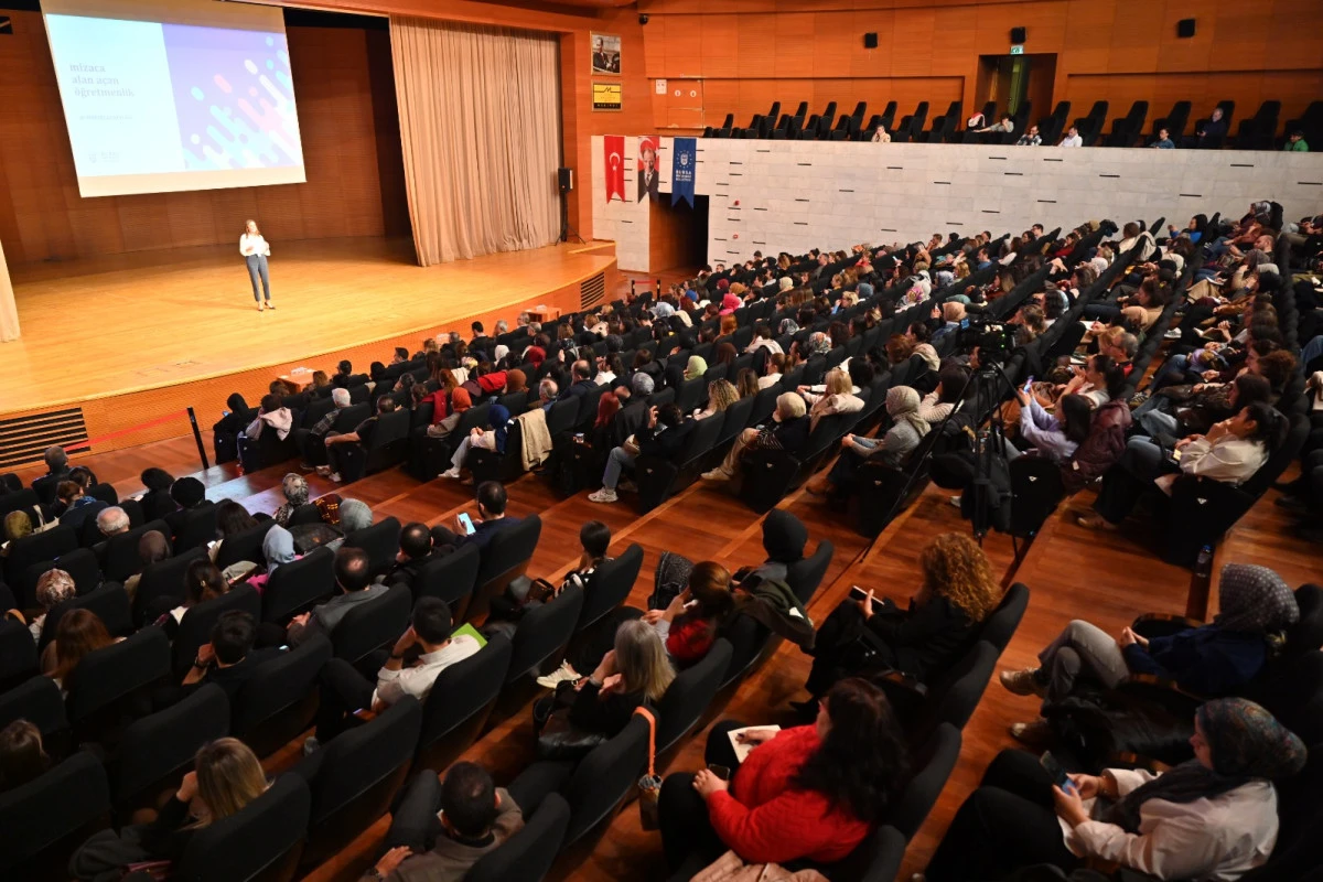 Bursa'da Eğitimde Yeni Yaklaşımlar Konferansı
