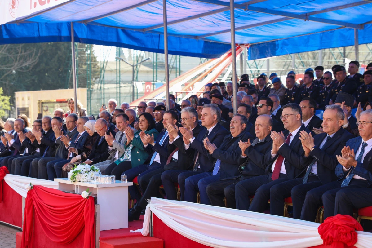 Bursa&rsquo;da fethin 700. yılı coşkusu