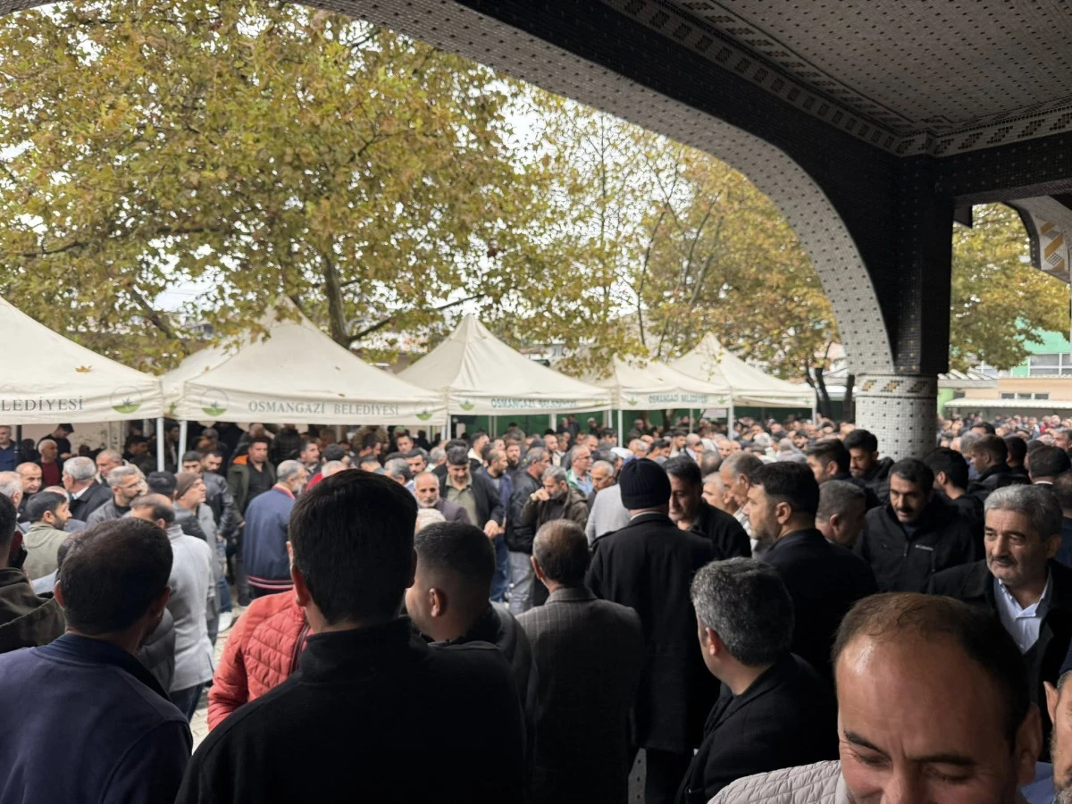 Bursa’da Göçük Faciası: Ağrılı Kardeşler Toprağa Verildi