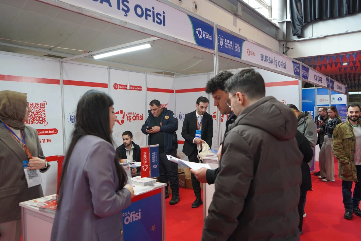 Bursa'da 'İstihdam Buluşması'na yoğun ilgi