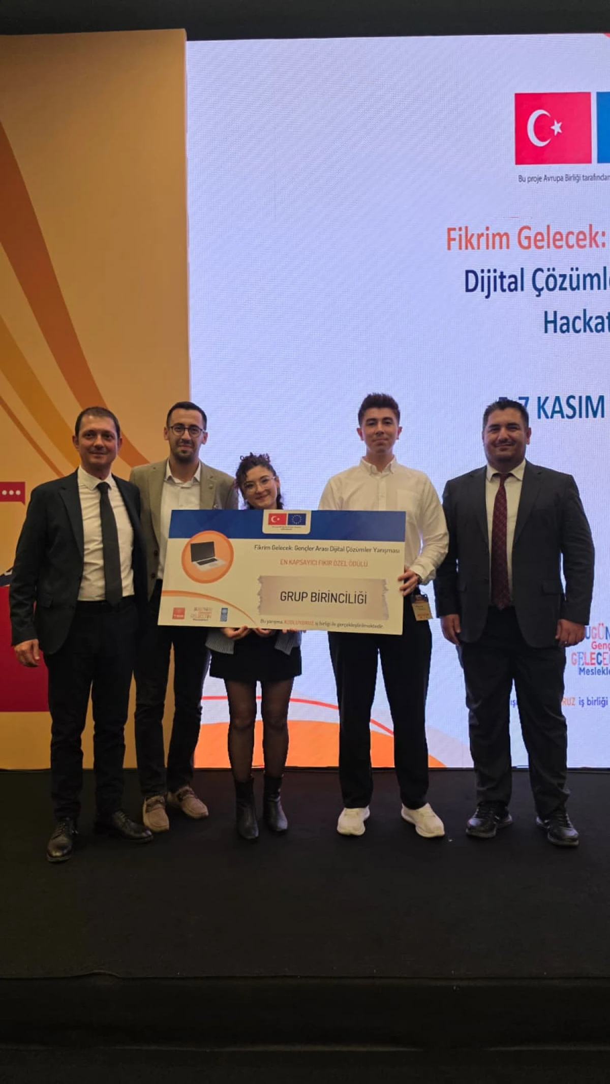 Bursalı gençlerden büyük başarı