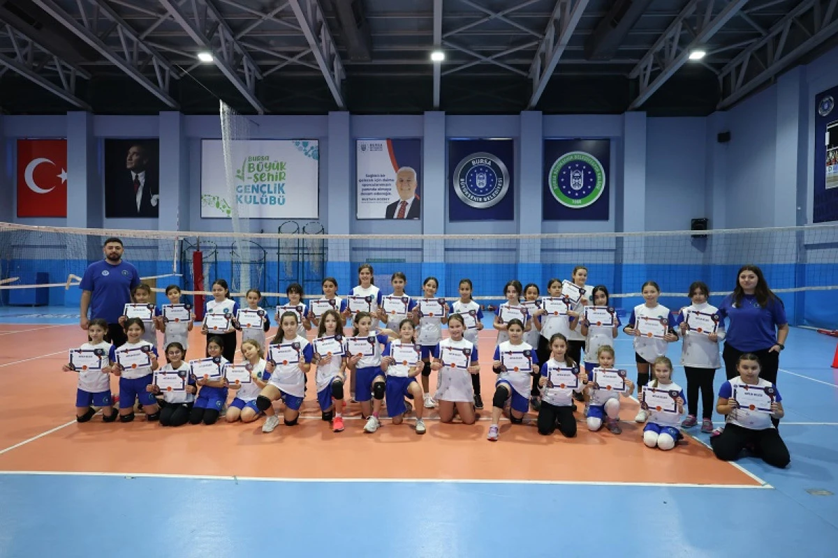 B&uuml;y&uuml;kşehir Kış Okullarında sertifika heyecanı