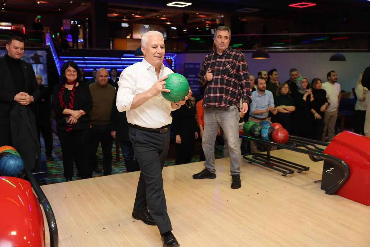 B&uuml;y&uuml;kşehir'de bowlingle motivasyon