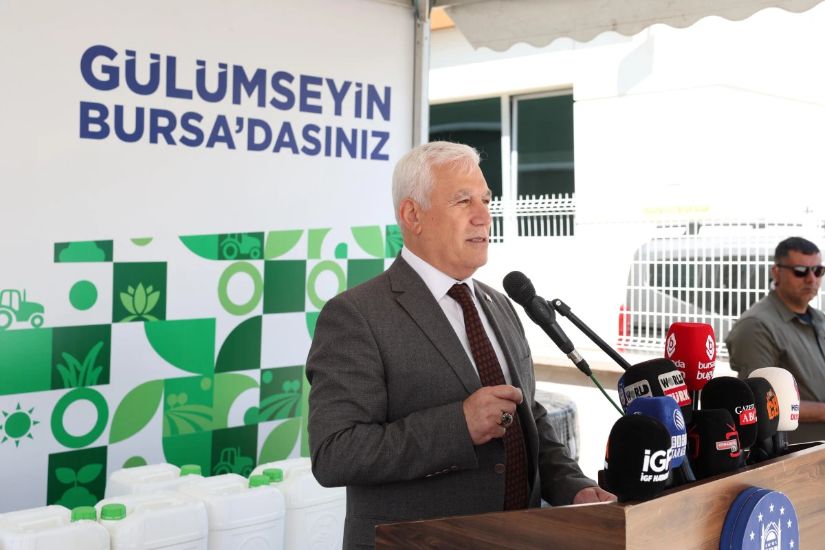 Büyükşehir’den Dünya Çiftçiler Günü'nde üreticilere destek