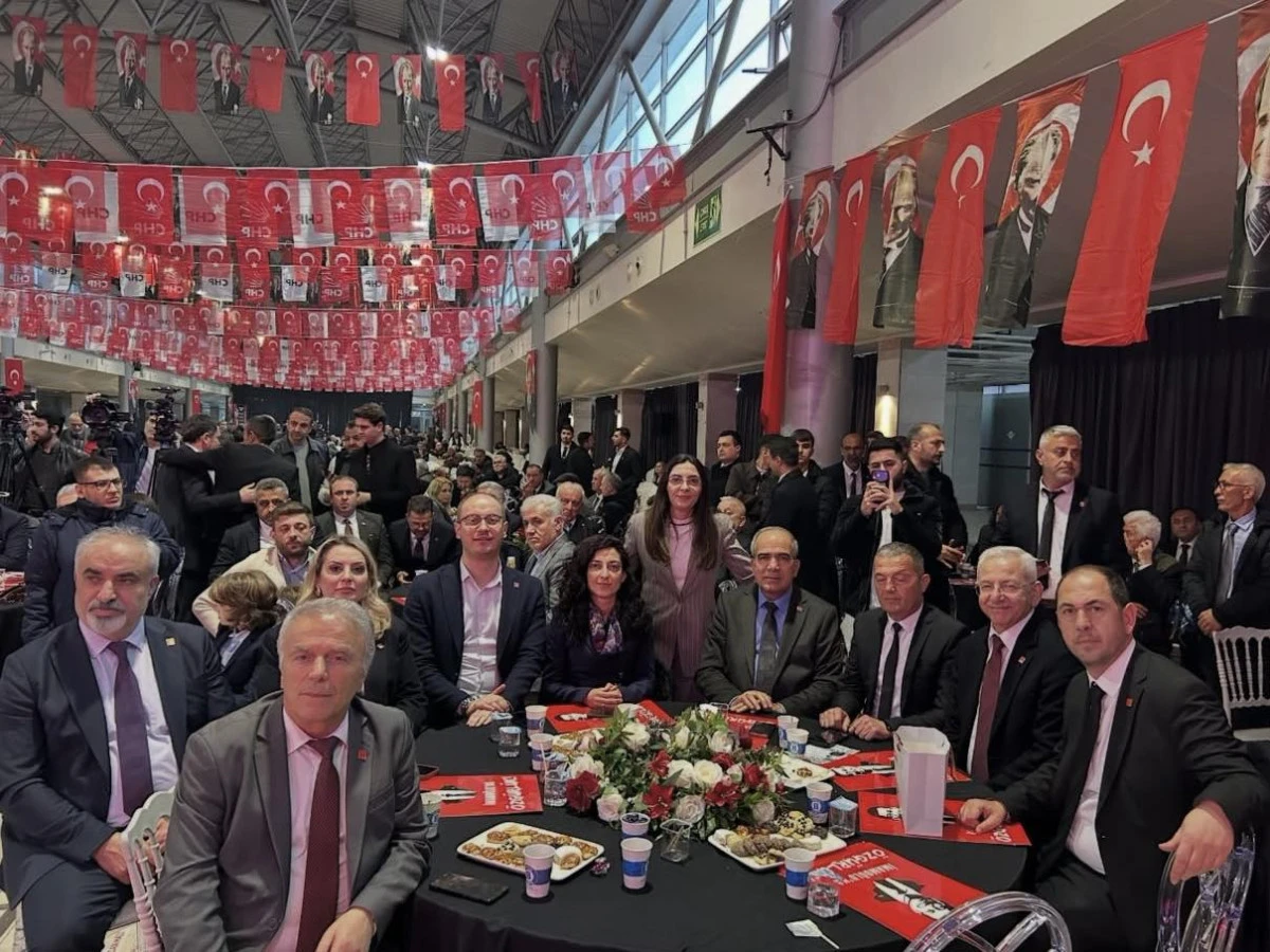 CHP Bursa İl Başkanlığı&rsquo;ndan Bayramlaşma T&ouml;reni: Birlik ve Dayanışma Mesajı