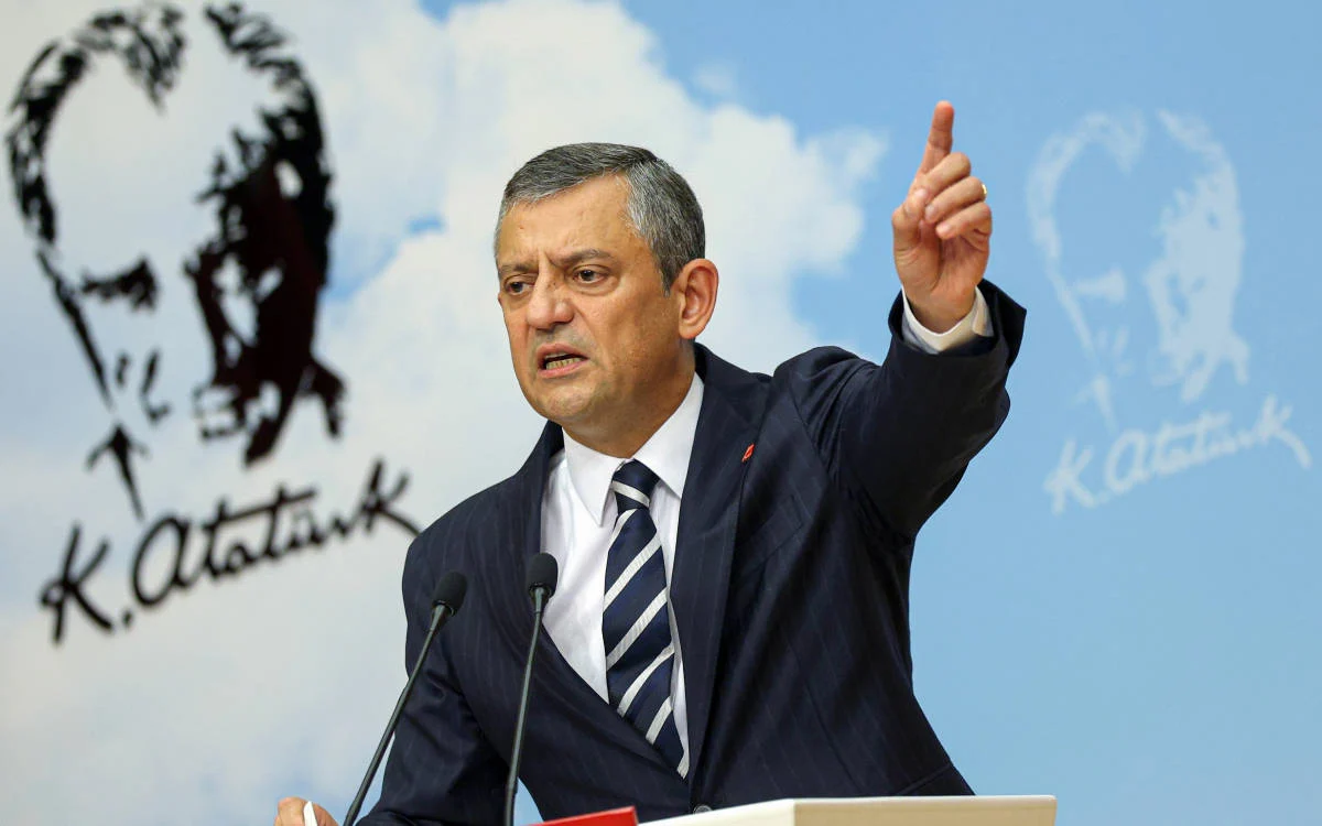 CHP Grubu&rsquo;nda &lsquo;yeni parti&rsquo; kulisleri: CHP&rsquo;de kritik 10 g&uuml;n