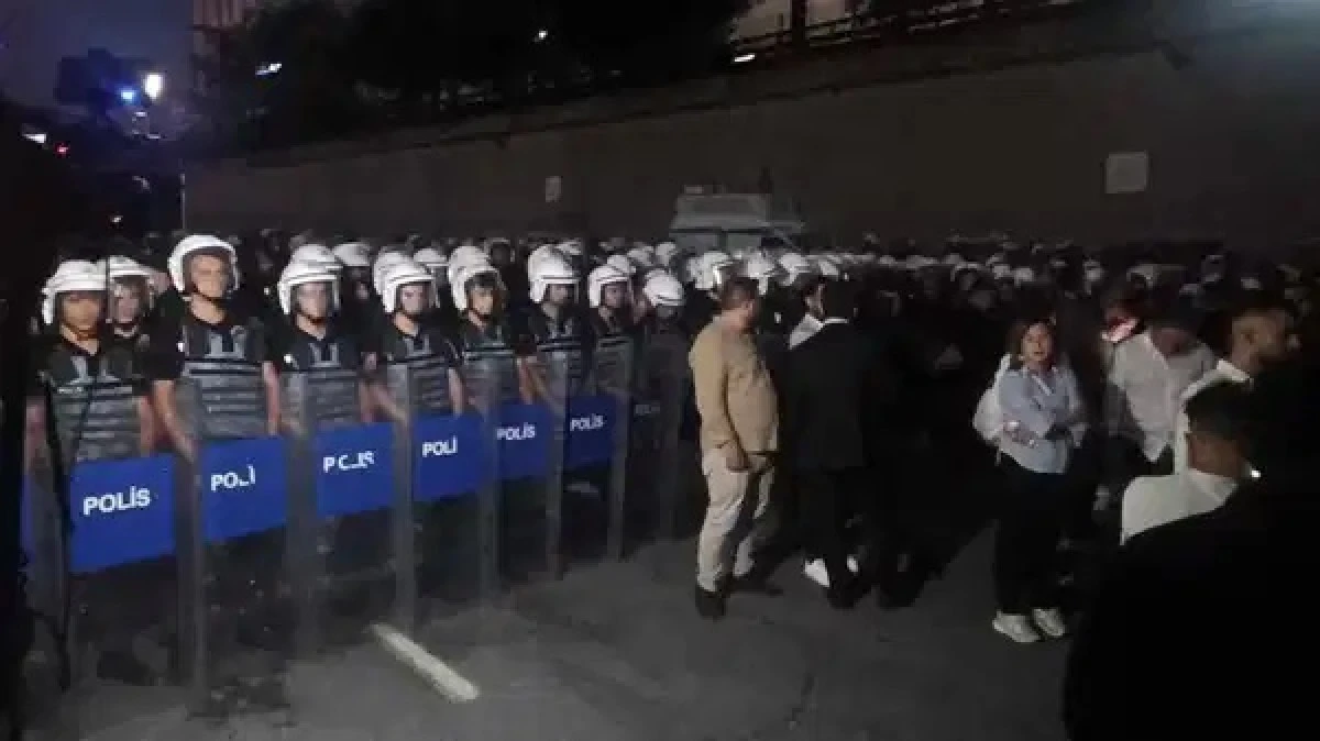 CHP İstanbul Gençlik Kolları’nın çağrısının ardından İstanbul’da eylem yasağı
