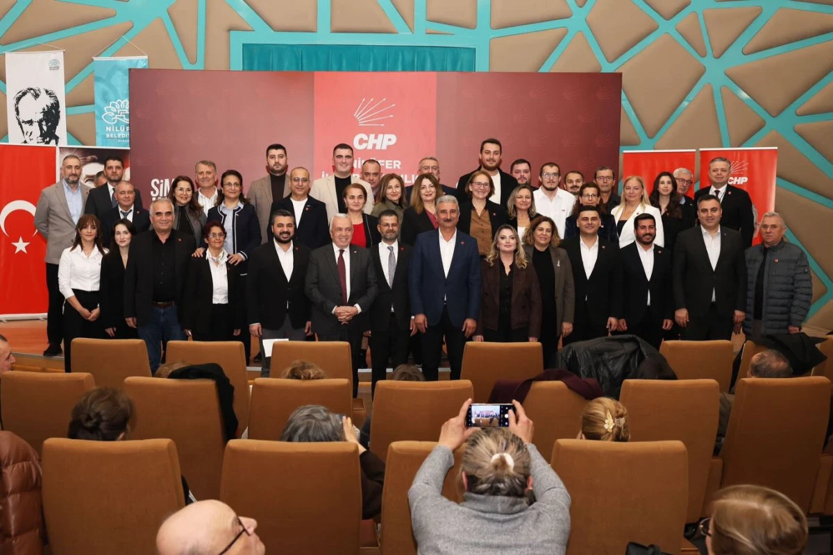 CHP Nil&uuml;fer&rsquo;de Mahalle Temsilcileri Mazbatalarını Aldı