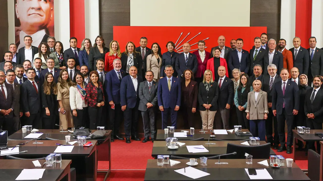 CHP’de Kurultay Öncesi Son MYK ve PM Mesaisi