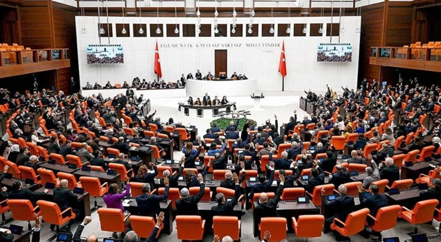 CHP'nin uyuşturucuyla m&uuml;cadele &ouml;nerisi, Ak Parti ve MHP oylarıyla reddedildi