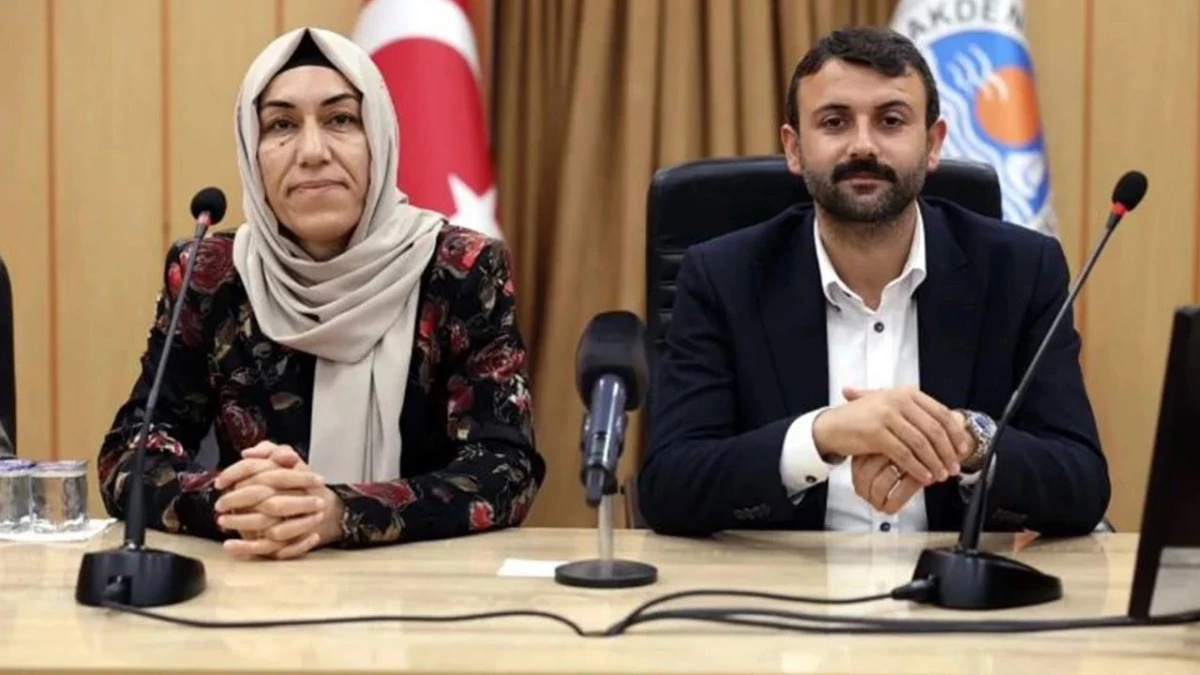 DEM Parti Akdeniz Belediye Eş Başkanları 10 ay sonra tahliye edildi