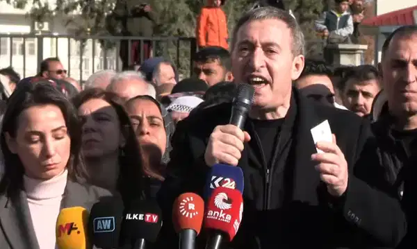 DEM Parti'den Bah&ccedil;eli'ye ağır s&ouml;zler