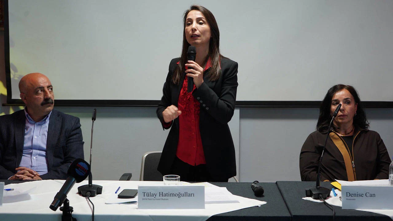 DEM Parti'den dikkat &ccedil;eken Ekrem İmamoğlu mesajı