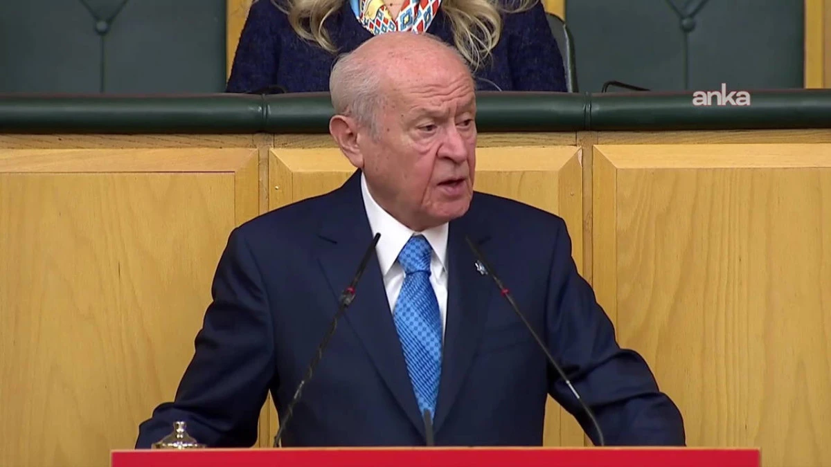 Devlet Bah&ccedil;eli'den 'i&ccedil;eriden b&uuml;y&uuml;yen teredd&uuml;t' &ccedil;ıkışı