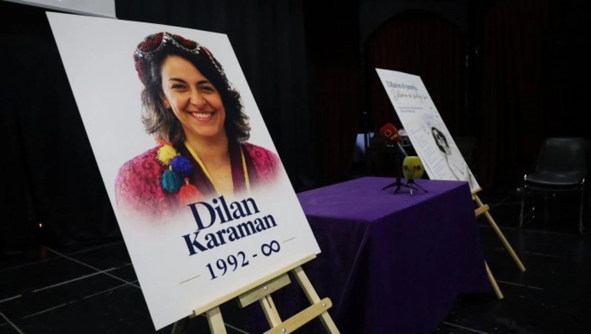 Dilan Karaman İstanbul&rsquo;da anıldı: &lsquo;Hepimiz Dilan&rsquo;a bor&ccedil;luyuz&rsquo;