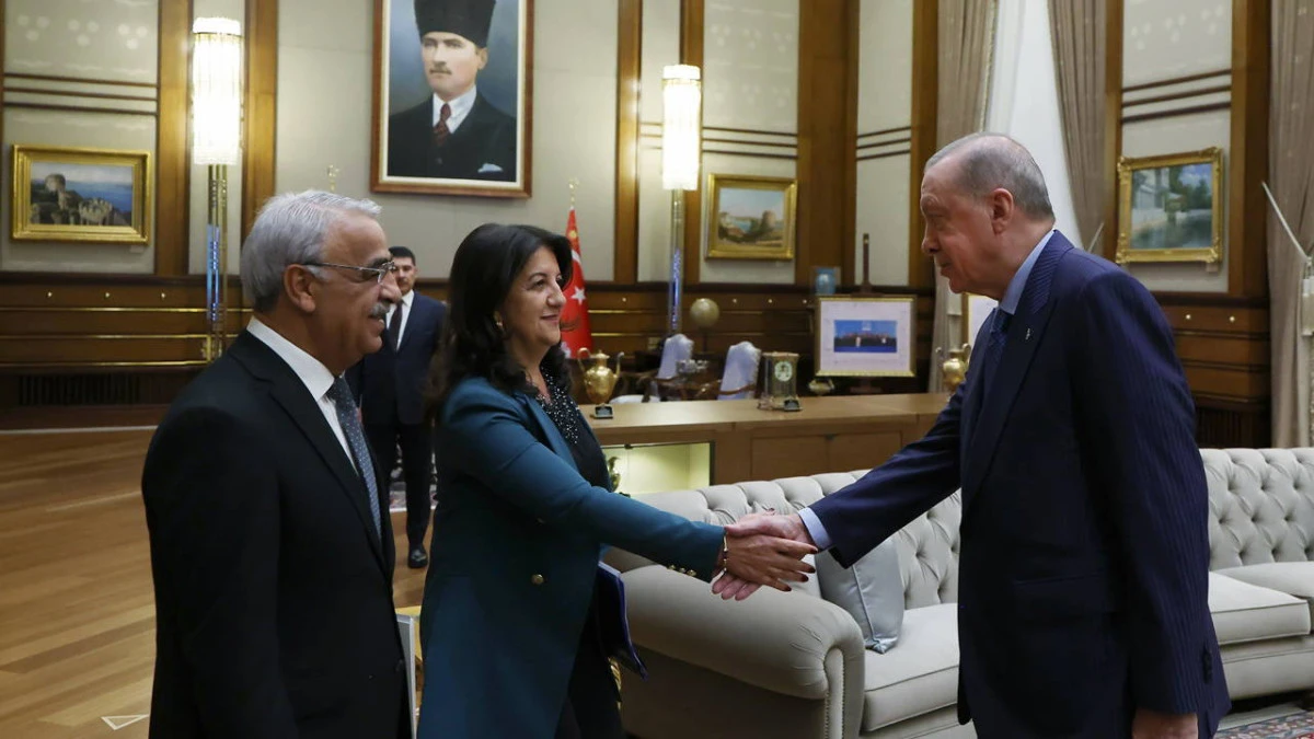 Erdoğan ile İmralı heyeti görüşmesi sona erdi.