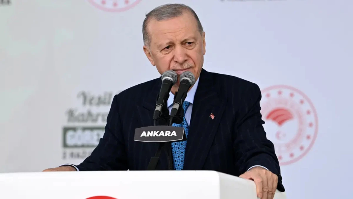 Erdoğan yine belediyelere yüklendi! 'Hiçbir açıklaması olamaz' dedi, vergileri işaret etti