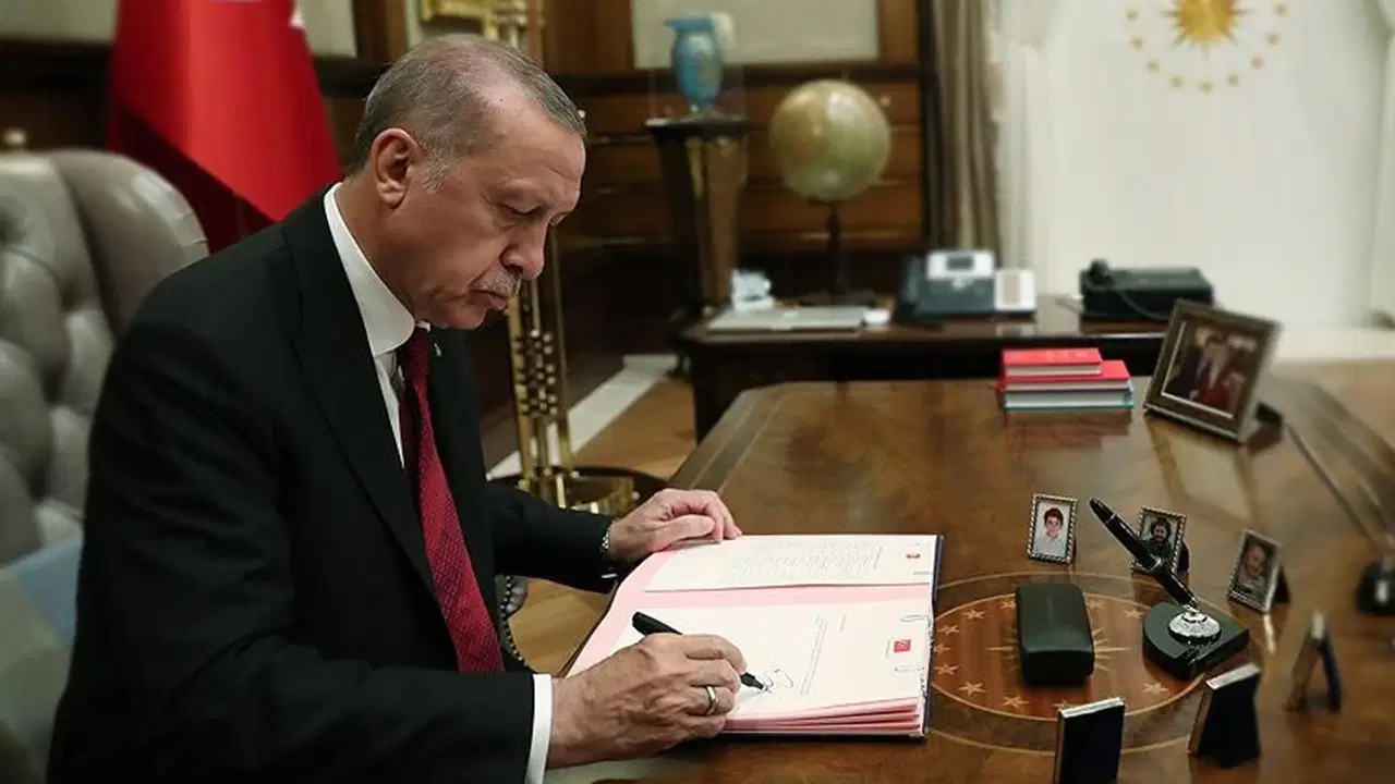 Erdoğan'ın imzasıyla Resmi Gazete'de yayımlandı: MTV, damga vergisi ve har&ccedil;lara zam...
