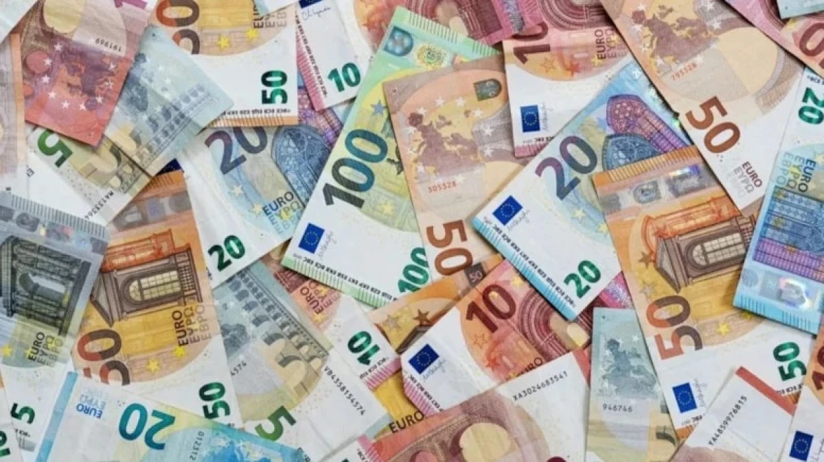 Euro kararı halkı sokağa döktü! 