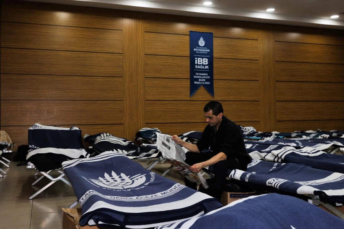 EVSİZLER, İBB&rsquo;NİN SICAK YUVALARINDA AĞIRLANIYOR